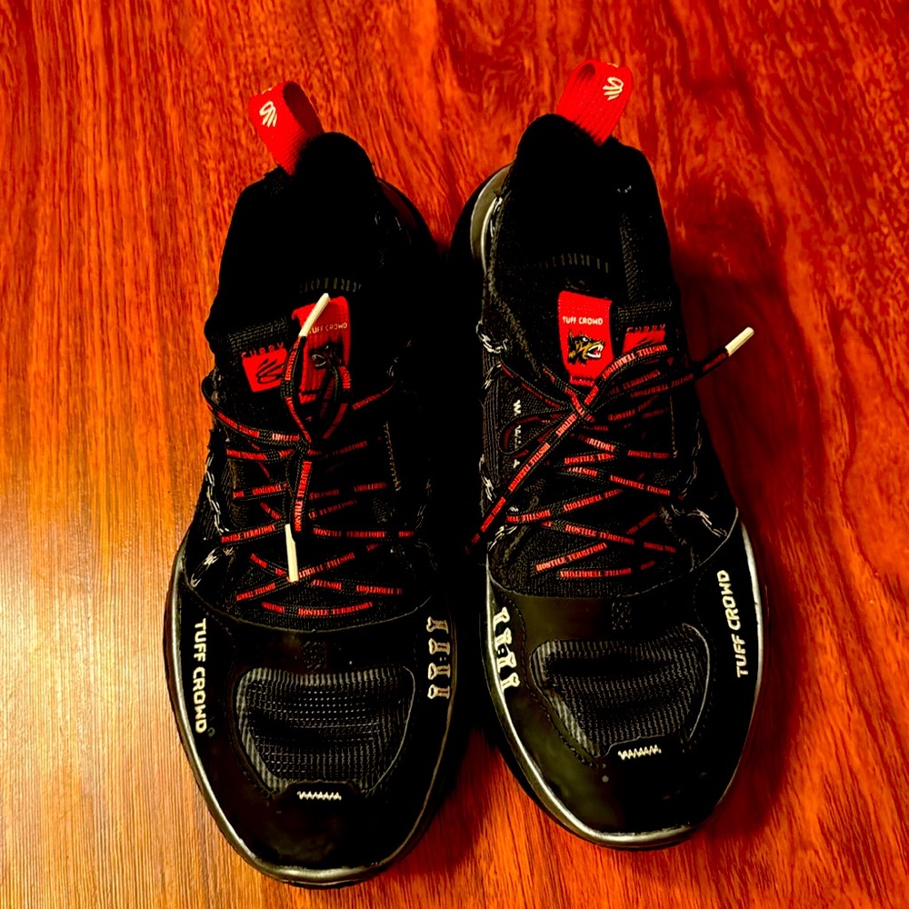 Under armour x curry brand tuff crowd